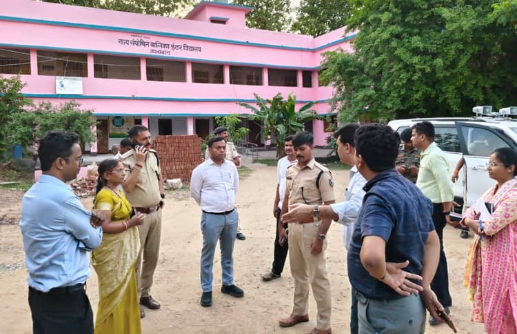 जहानाबाद में सिपाही भर्ती परीक्षा को लेकर अलर्ट मोड में प्रशासन, SP ने केंद्रों का किया निरीक्षण