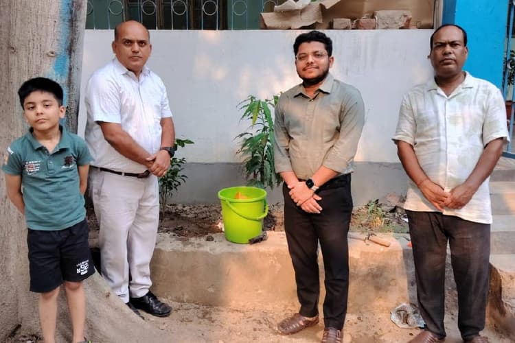 बिहार शरीफ जिला योजना कार्यालय में वृक्षारोपण, पर्यावरण संरक्षण का लिया संकल्प