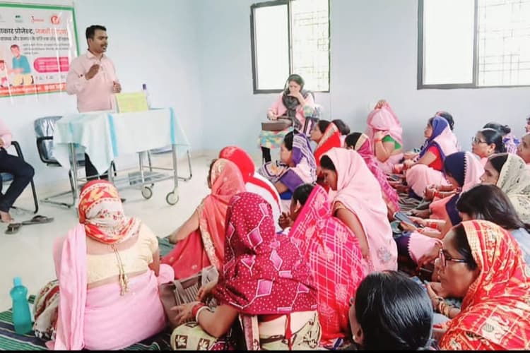 सारण में आशा कार्यकर्ताओं को परिवार नियोजन का प्रशिक्षण, जागरूकता अभियान पर जोर