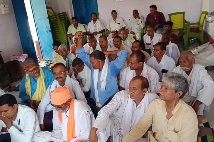जन चेतना सह विकास समिति की बैठक, नवादा से पकरीबरावां तक रेल लाइन बिछाने की मांग