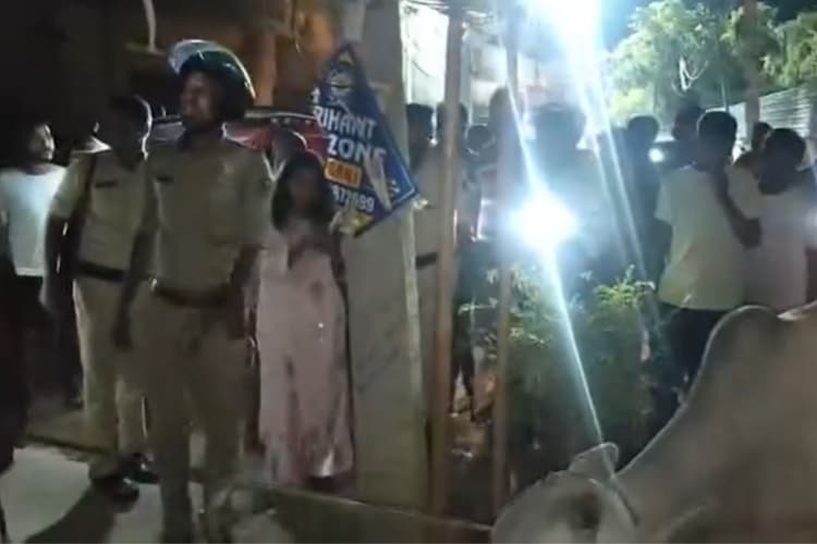 सासाराम में मवेशी गाड़ी को लेकर बवाल, भीड़ ने जमकर की मारपीट; कई गंभीर घायल