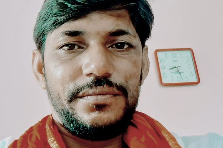बक्सर में निबंधन शुल्क बढ़ोतरी पर कांग्रेस का हल्ला बोल, सरकार से फैसला वापस लेने की मांग, आंदोलन की चेतावनी