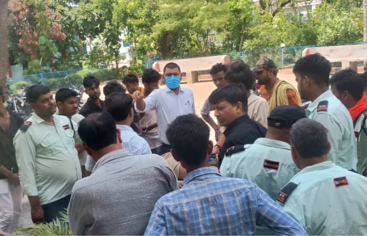 रोहतास के करगहर के सिरिसियां गांव के बधार में डूबने से युवक की मौत, परिजनों में कोहराम
