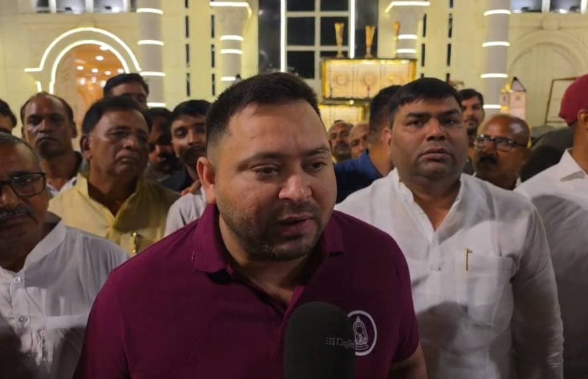 बिना सुरक्षा देर रात हाजीपुर पहुंचे नेता प्रतिपक्ष तेजस्वी यादव, बोले- बिहार में कानून व्यवस्था पूरी तरह ध्वस्त