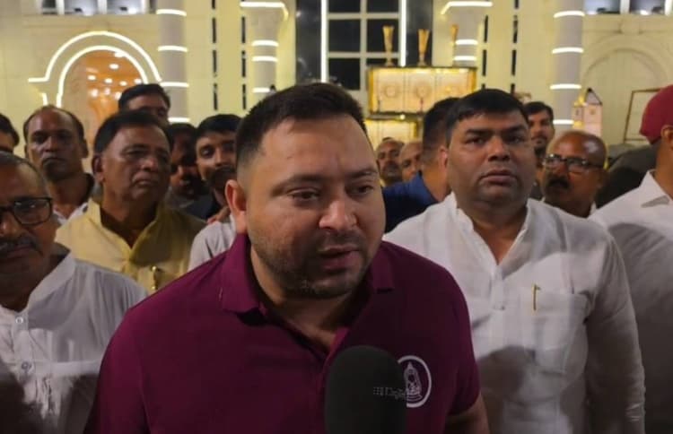 बिना सुरक्षा देर रात हाजीपुर पहुंचे नेता प्रतिपक्ष तेजस्वी यादव, बोले- बिहार में कानून व्यवस्था पूरी तरह ध्वस्त