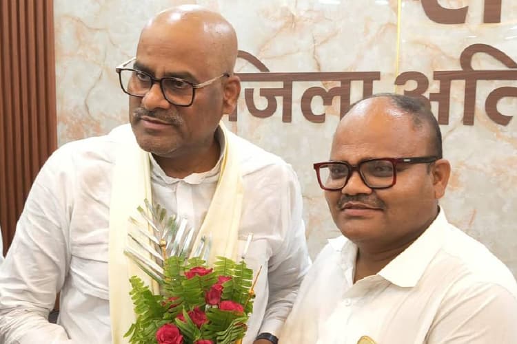 शेखपुरा के 11 पत्थर खनन भूखंडों से सरकार को होगी 170 करोड़ की सालाना आमदनी: मंत्री प्रमोद चंद्रवंशी