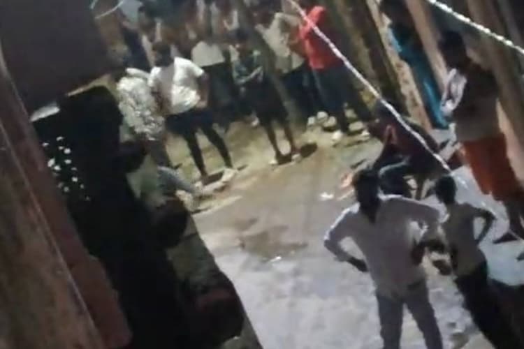 नालंदा में साइड मांगने पर बवाल, स्कूल संचालक के घर पर हमला, 7 लोग जख्मी, CCTV में कैद हुई वारदात