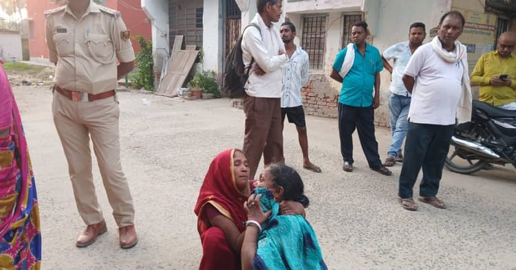 नालंदा के एकंगरसराय में पेड़ से टकराई अनियंत्रित बाइक, किशोर की मौत; दो युवक गंभीर रूप से घायल