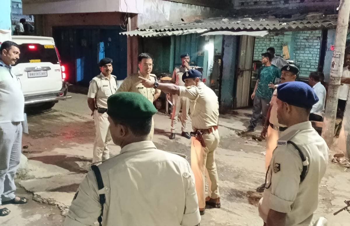 मनेर में मोहर्रम व सूफी महोत्सव को लेकर सिटी एसपी ने किया निरीक्षण, थाना अध्यक्ष को दिए कई निर्देश