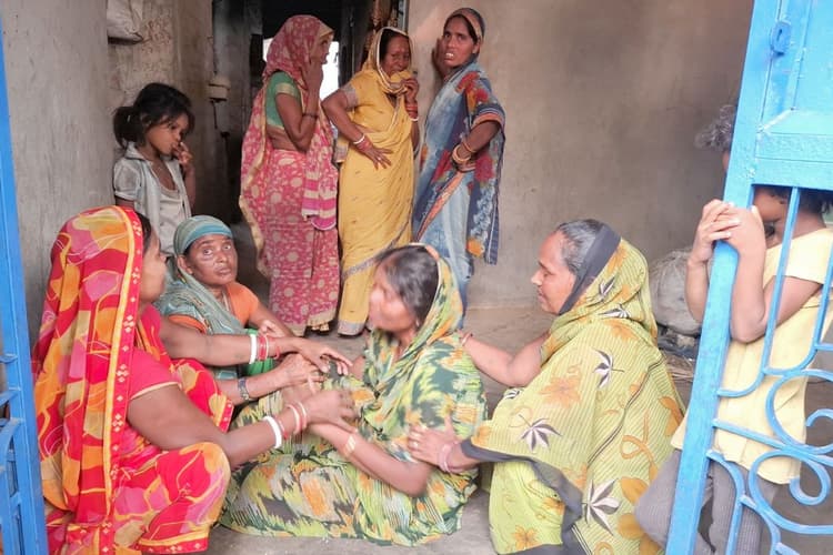 नरहा दियारा: गंगा नदी में मछली पकड़ने गया मछुआरा डूबकर लापता, तालाश जारी