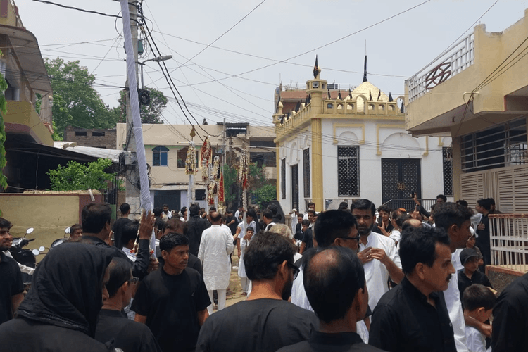 पटना सिटी में छठे मुहर्रम पर निकला अलम का जुलूस, शिया समुदाय ने आयोजित की मजलिस