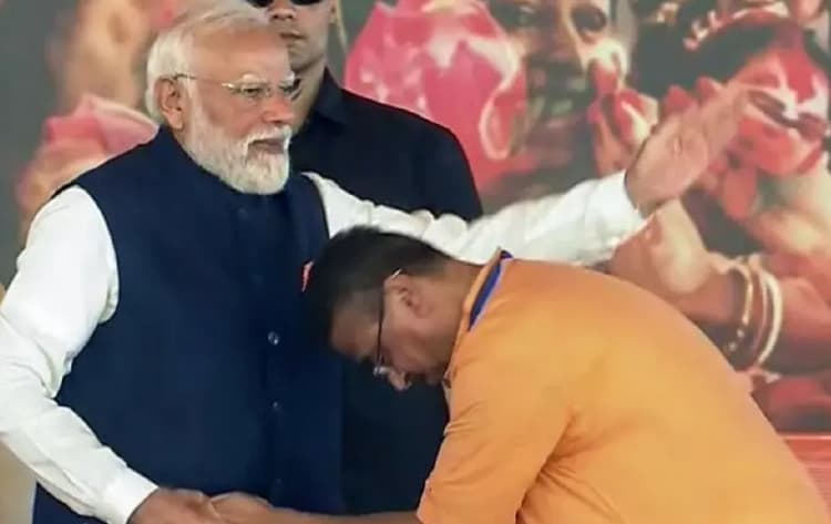 बंगाल में तेज विकास चाहती है भाजपा, विशेष आर्थिक पैकेज देने से फिलहाल बच रहा केंद्र