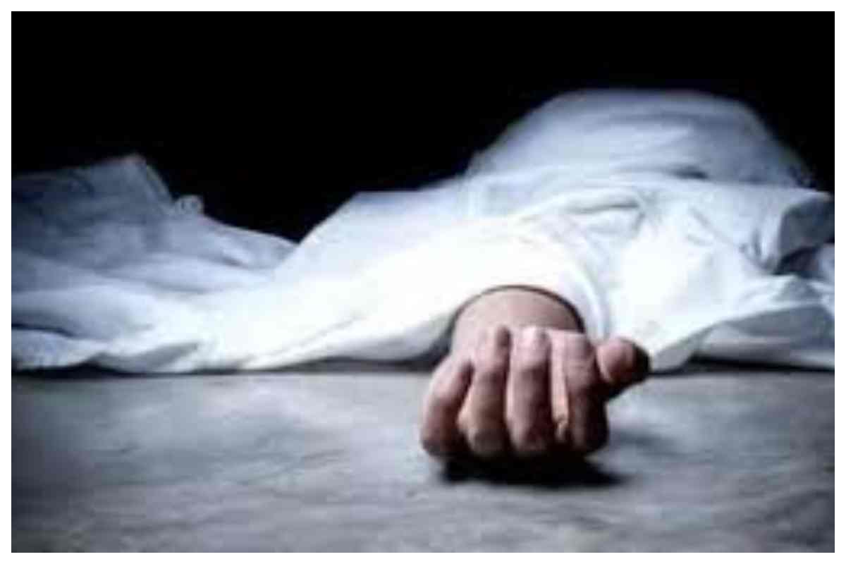 Bettiah News-west-champaran-laurya-youth-atam-nat-body-found-hanging-orchard-marriage-broken-stress Bettiah News-west-champaran-laurya-youth-atam-nat-body-found-hanging-orchard-marriage-broken-stress