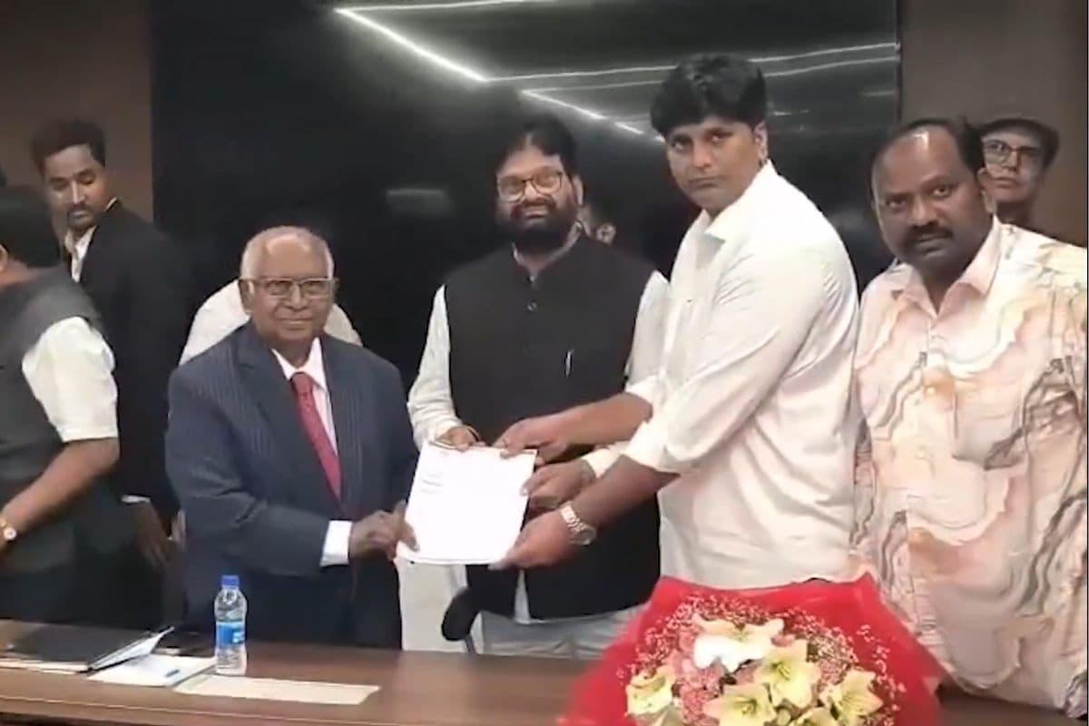 दलित ईसाइयों को SC दर्जा देने की मांग तेज, BRS और YSRCP ने न्यायमूर्ति बालाकृष्णन आयोग के सामने रखा पक्ष