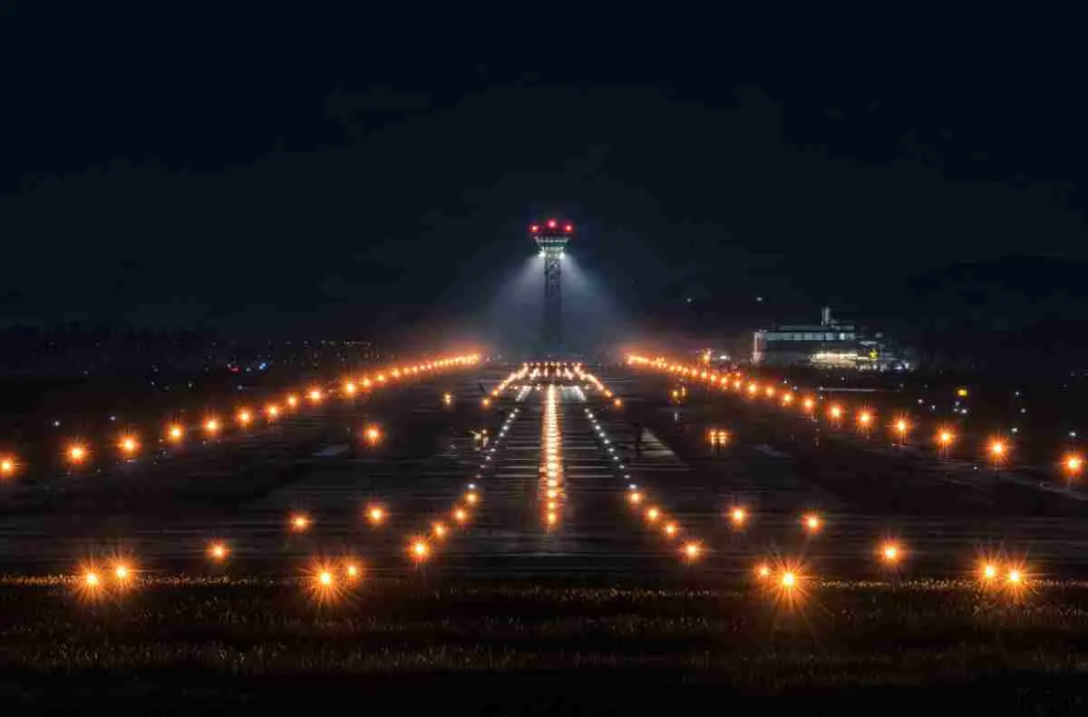 Darbhanga Airport Night Landing facility-gopalji-thakur-meets-defence-minister