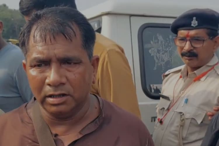 धनबाद में वारदात या एक्सीडेंट? तगादा कर घर लौट रहे युवक का शव बरामद, गोली मारने की आशंका