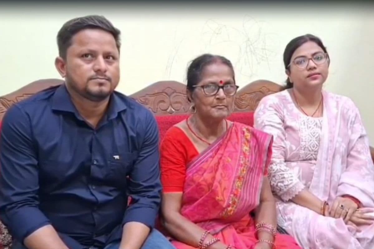 शादी के अगले दिन परीक्षा, अब पति बने BPRO और पत्नी बनीं DSP; झरिया के दंपति ने रचा इतिहास