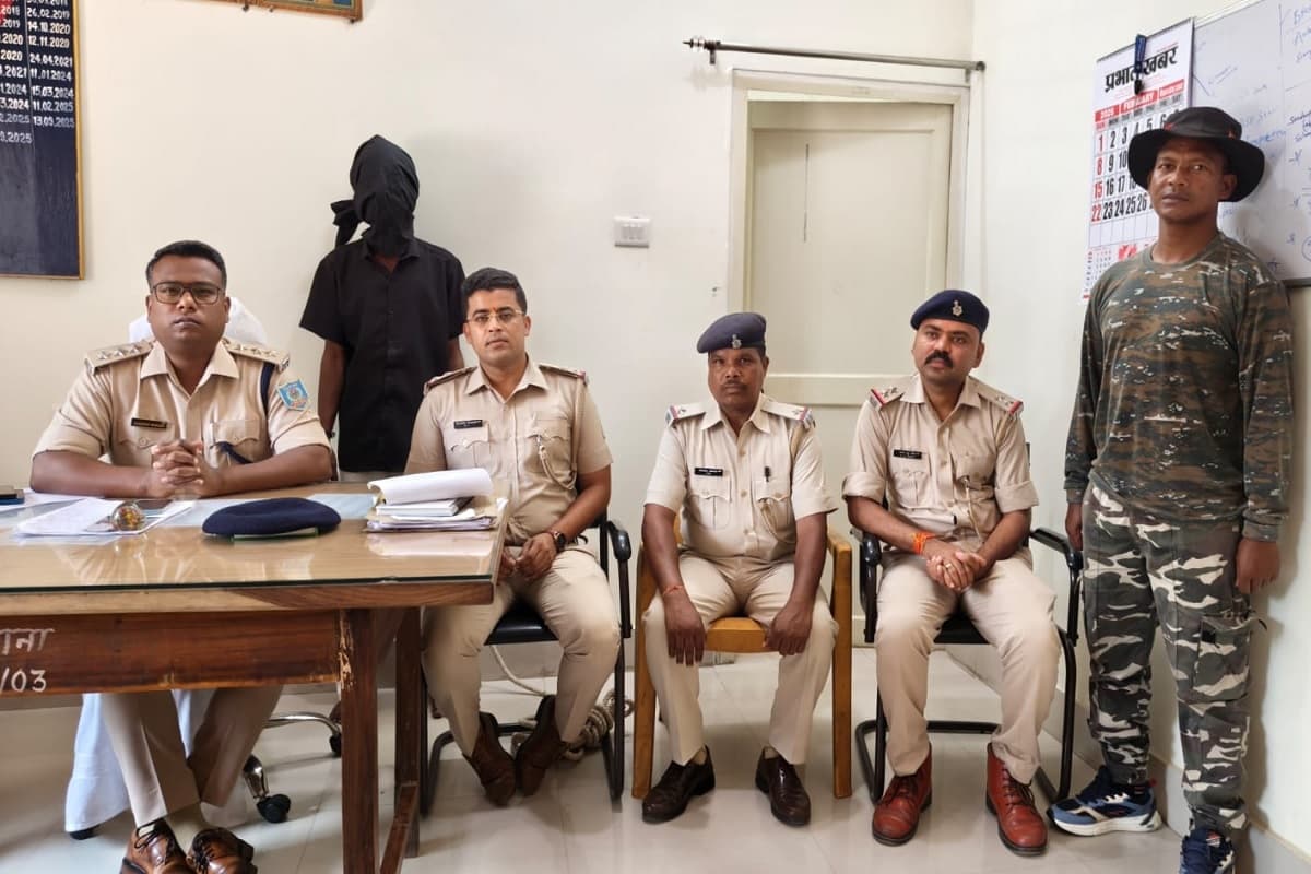 दो साल से फरार था नाबालिग से दुष्कर्म का आरोपी, इंस्टाग्राम ने कर दी चुगली तो हुआ गिरफ्तार