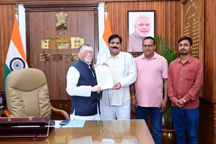 गढ़वा विधायक ने राज्यपाल से की मुलाकात, एनपीयू की समस्याओं को लेकर सौंपा मांग पत्र