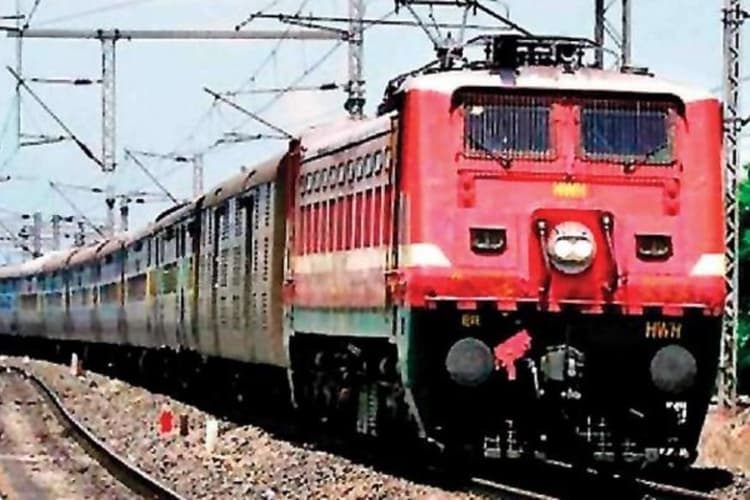 रेलवे का बड़ा तोहफा: WBCS अभ्यर्थियों के लिए चलेगी रांची-हावड़ा परीक्षा स्पेशल, यहां देखें पूरा टाइम टेबल