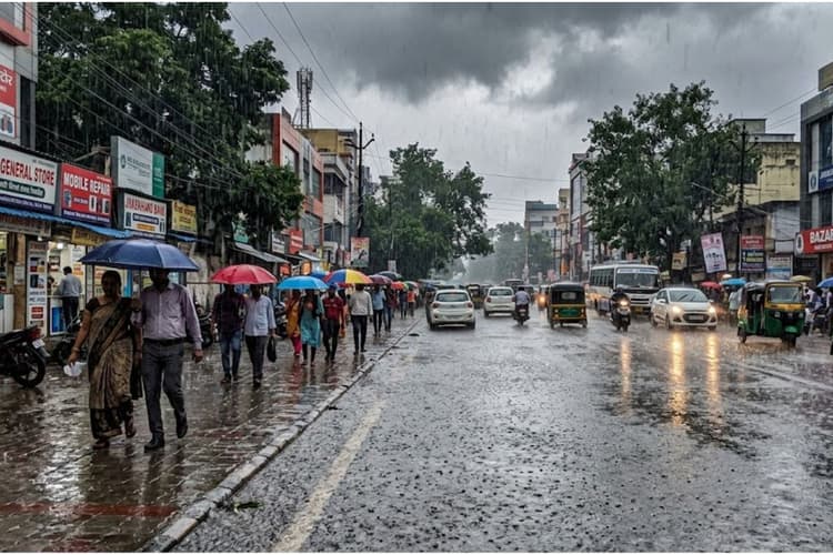 झारखंड में बदला मौसम: वज्रपात और दीवार गिरने से चार की मौत, 25 जून तक अलर्ट जारी