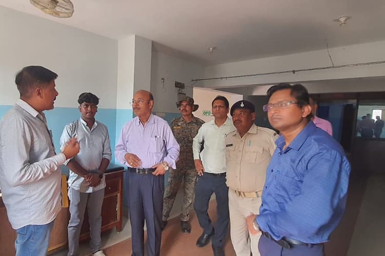 कोडरमा के झुमरीतिलैया में 'मौत का इंतजाम', नामी होटलों-अस्पतालों में मिले एक्सपायर्ड फायर सिलेंडर