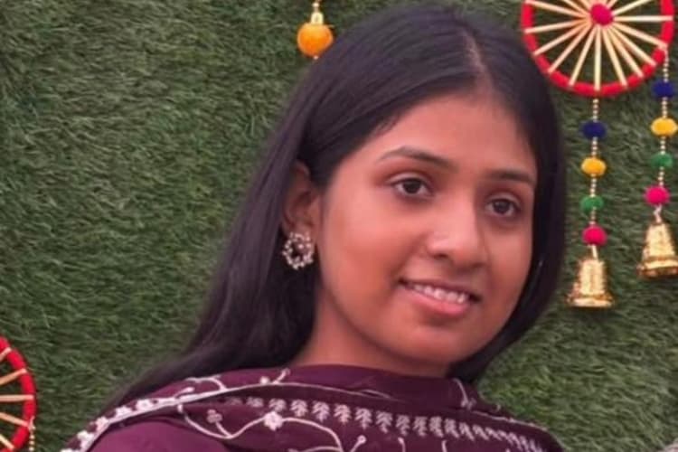 NEET पेपर रद्द हुआ तो घबरा गई लड़की, हदस में दे दी जान