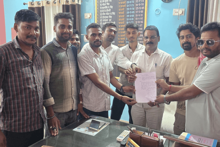 LNMU कुलपति पर आउटसोर्सिंग बहाली में करोड़ों की उगाही का आरोप, बेगूसराय में छात्र संगठनों ने खोला मोर्चा