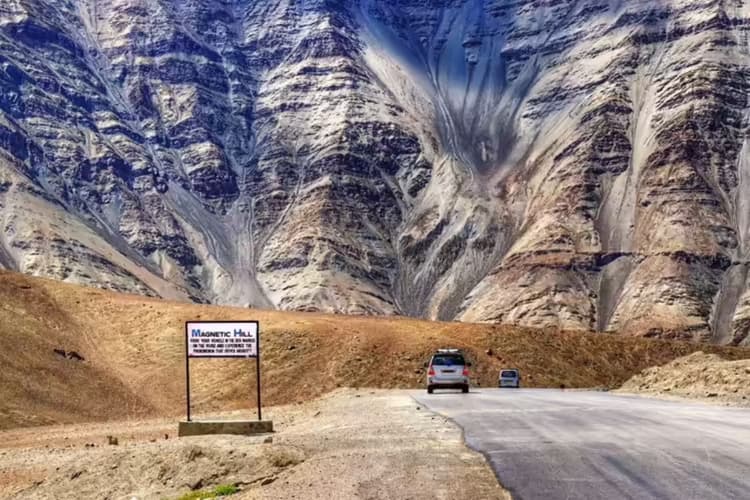 बिहार वालों निकल पड़िए लद्दाख, सरकार दे रही 20000, खर्च की टेंशन खत्म!