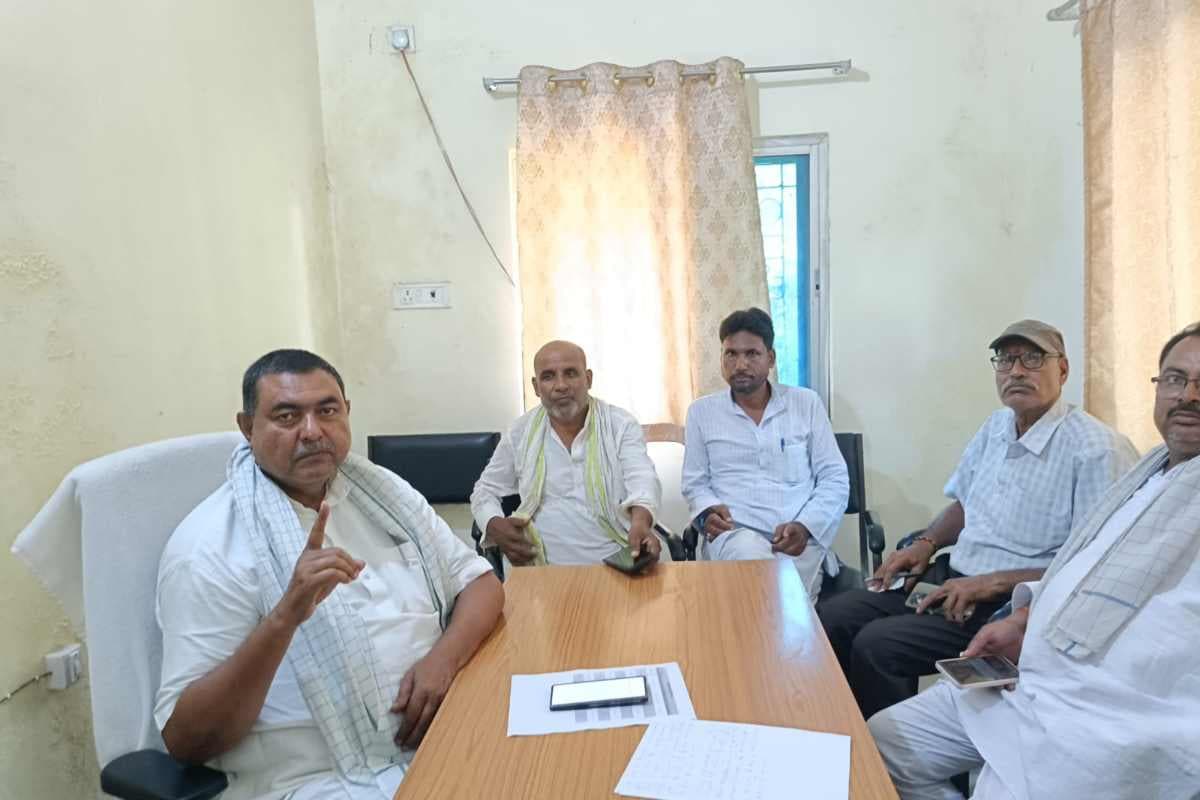मधुबनी: सीएमआर और भुगतान को लेकर कॉपरेटिव बैंक की बैठक, पैक्स अध्यक्षों ने दी आंदोलन की चेतावनी