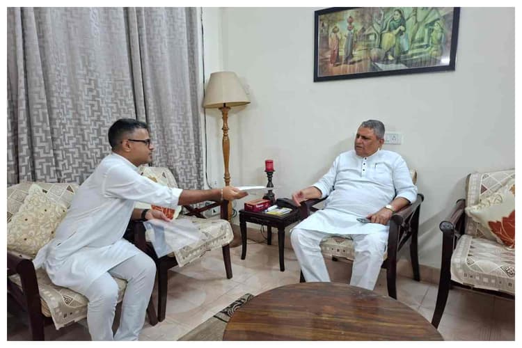 मधुबनी: किसानों के हित में बड़ा कदम, माधव आनंद ने जल संसाधन मंत्री और उपमुख्यमंत्री के सामने रखीं येअहम मांगें