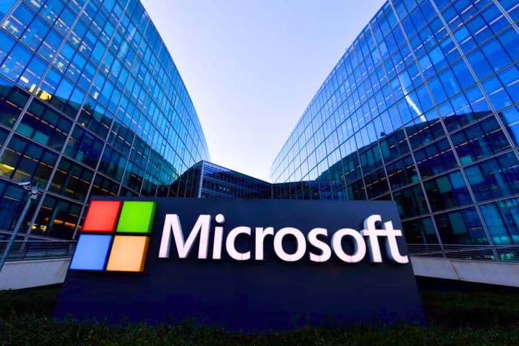 एक अक्षर को बचाने के लिए Microsoft ने लुटाए 188 करोड़ रुपए, क्या है वो अक्षर?