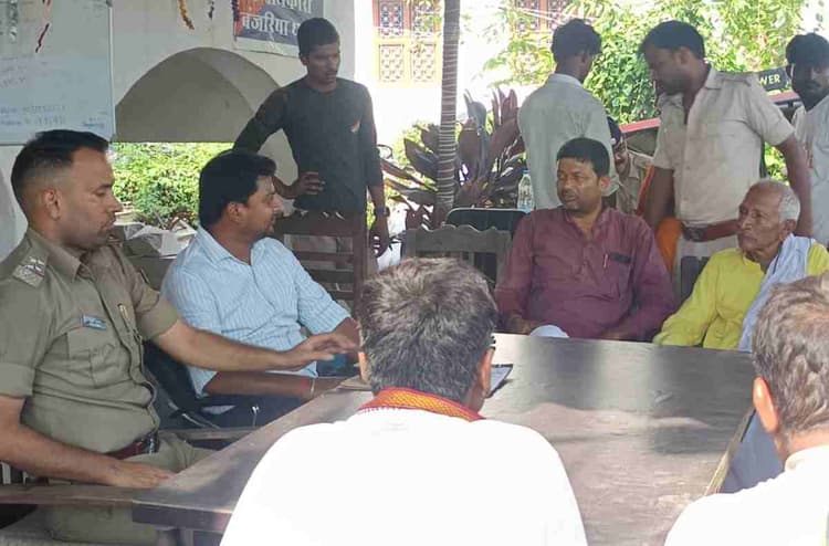 खरीफ महाअभियान कार्यक्रम में बवाल, प्रखंड प्रमुख और पंचायत समिति सदस्य में मारपीट