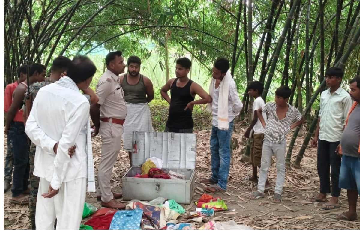 मुजफ्फरपुर: चोरों का तांडव, छत पर सोता रहा परिवार और तीन घरों से लाखों की चोरी