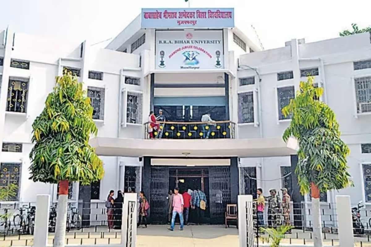 मुजफ्फरपुर: स्नातक छात्रों के इंटर्नशिप के लिए विश्वविद्यालय में बनी पांच सदस्यीय कमेटी, गाइडलाइन जारी
