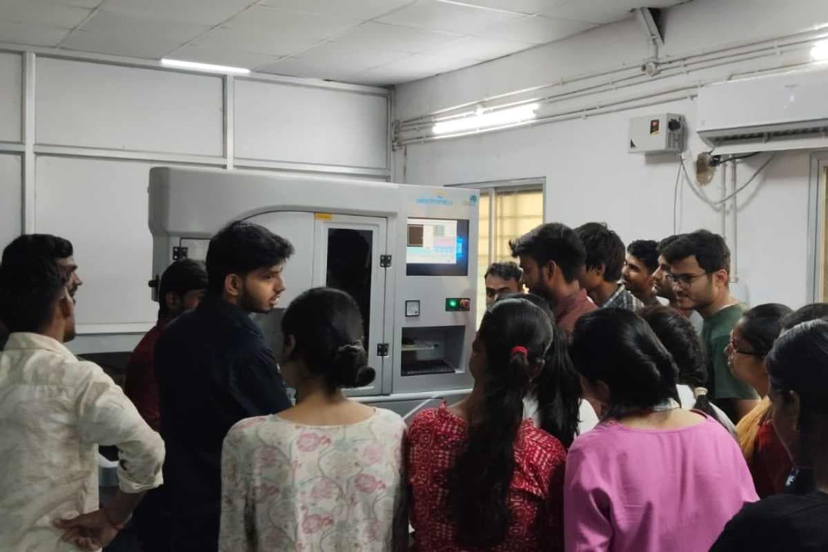 मुजफ्फरपुर: एमआइटी में इन-हाउस ट्रेनिंग शुरू, छात्रों को सिखाई जा रही रोबोटिक्स और 3D प्रिंटिंग