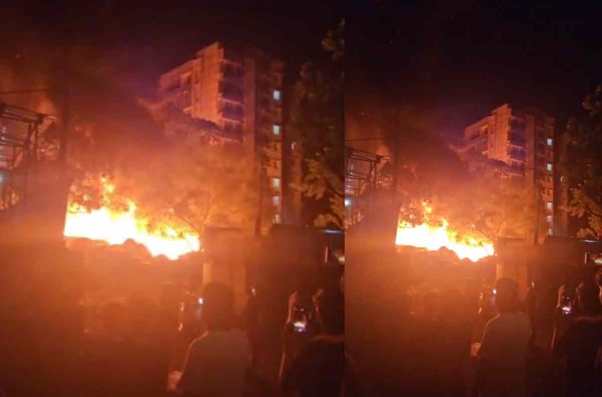 Muzaffarpur Shop Fire: चांदनी चौक पर कबाड़ की दुकान में भीषण आग, दमकल की कई गाड़ियां मौके पर