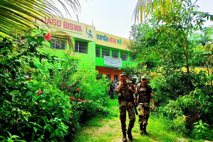 तृणमूल के बागी सांसदों के एनसीपीआई में शामिल होने के बाद संकराईल में पार्टी कार्यालय की सुरक्षा बढ़ी