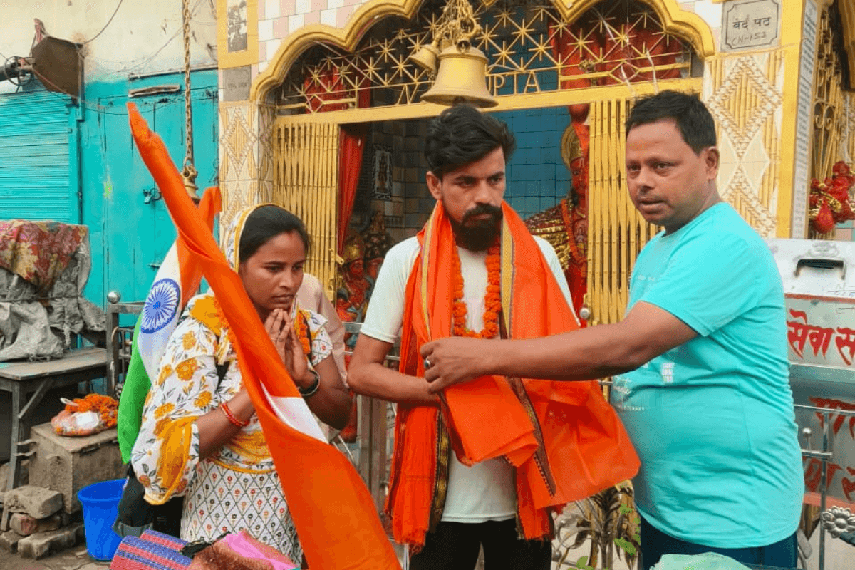 श्रद्धा का अद्भुत सफर: साइकिल से केदारनाथ जा रहे दंपती का बिक्रम में भव्य स्वागत