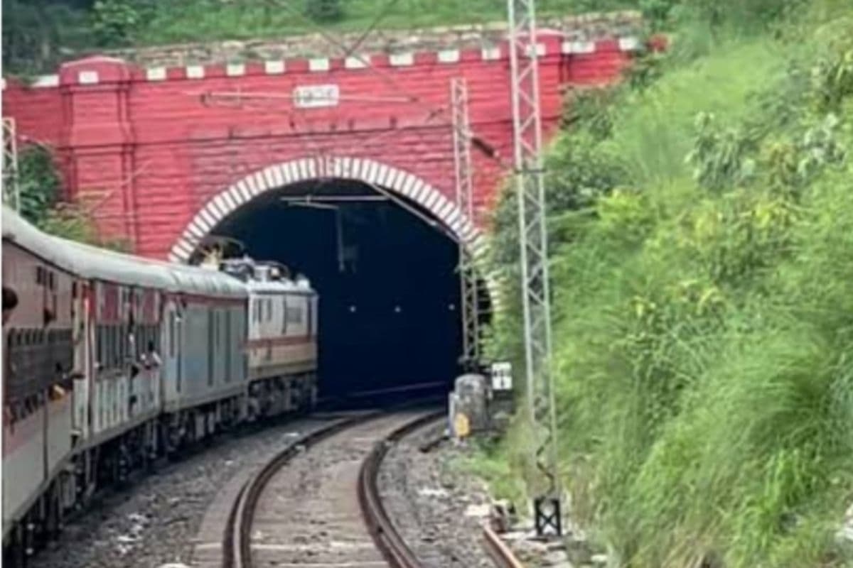 Gaya-Koderma Rail Tunnel Gaya-Koderma Rail Tunnel