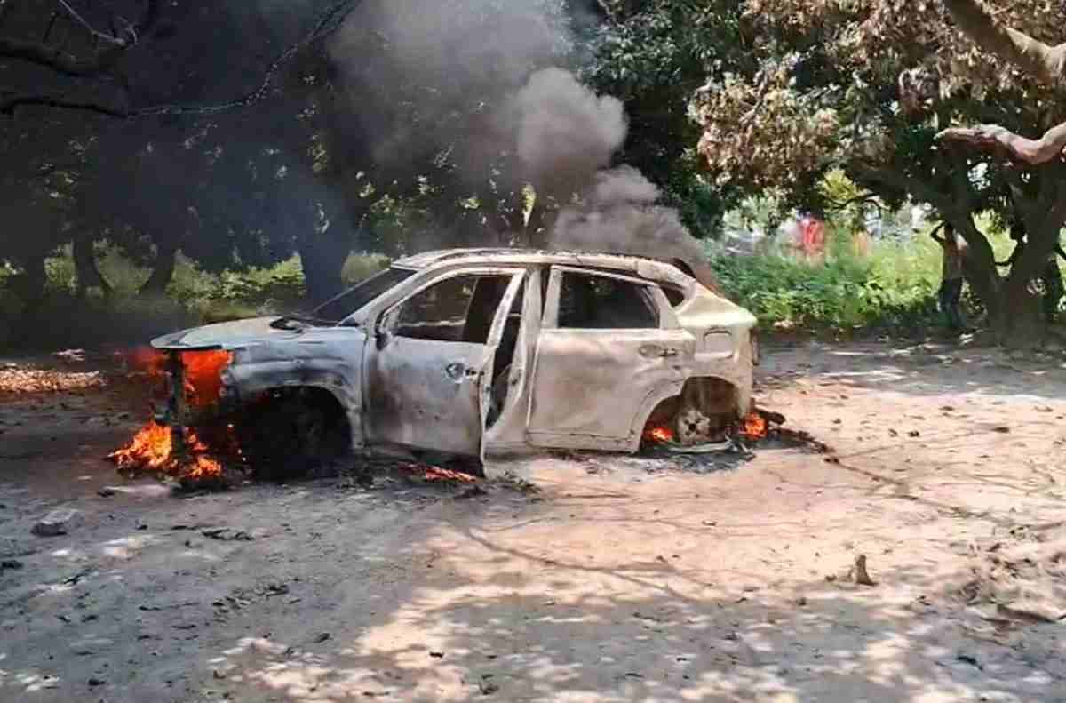 दोस्ती से दुश्मनी तक… पैसों के विवाद में लीची बगान बना रणक्षेत्र, गाड़ी फूंकी