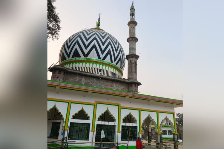 बक्सर की ऐतिहासिक दरगाह के सौंदर्यीकरण पर खर्च होंगे 2.39 करोड़, तीर्थयात्रीयों को मिलेंगी आधुनिक सुविधाएं