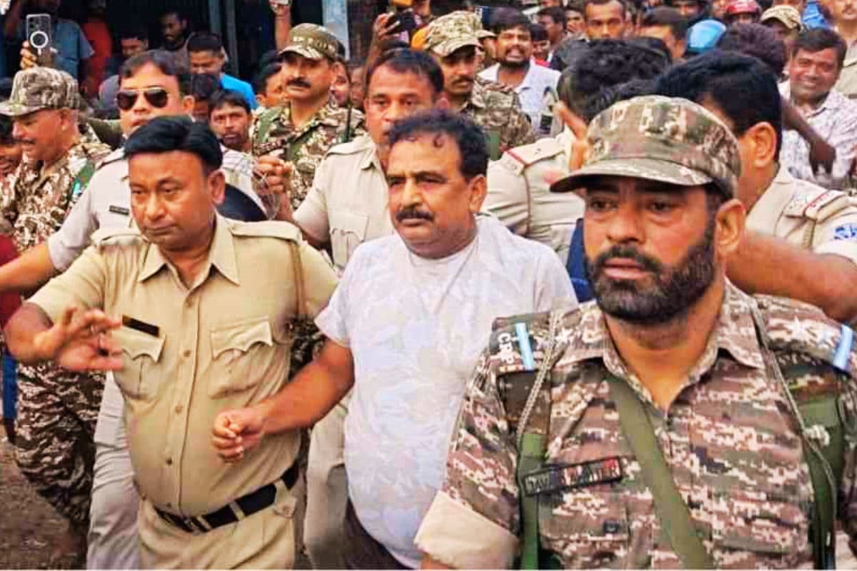 टीएमसी नेता की कमर में रस्सी बांधकर आसनसोल में करायी परेड, राईना में भारी तनाव