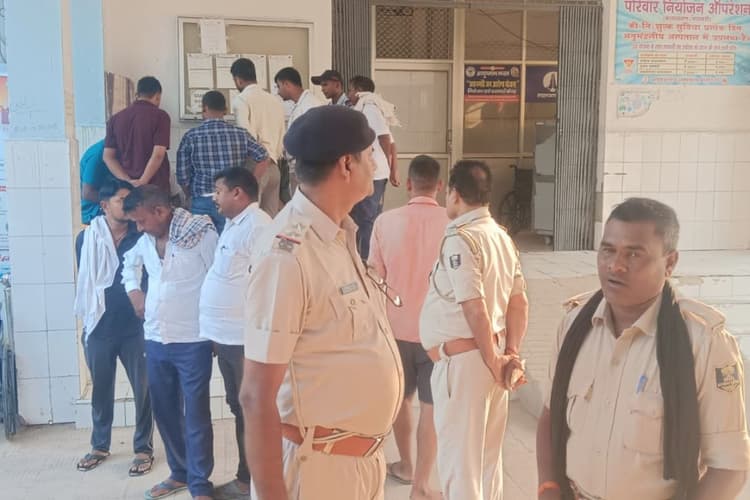 कैमूर में दर्दनाक हादसा, घर निर्माण के लिए ईंट ला रहा युवक हादसे का शिकार, ट्रैक्टर पलटने से चालक की मौत