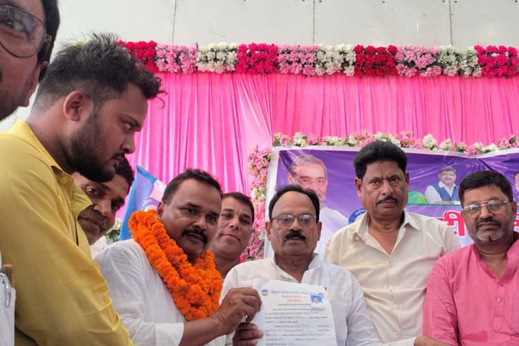 राष्ट्रीय लोक मोर्चा ने अब्दुल रिजवान को सौंपी जिला अध्यक्ष की जिम्मेदारी