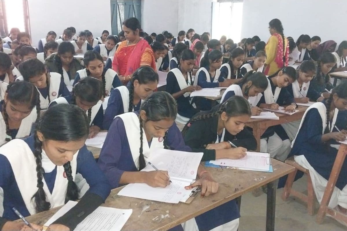 गुरु गोष्ठी में शिक्षण पद्धति और नवाचारों पर होगा फोकस, मासिक समीक्षा व्यवस्था लागू