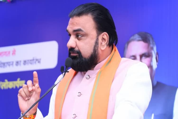 सीवान में CM सम्राट चौधरी का एलान, 'चीनी मिल' हम लगाएंगे, डीएम जमीन खोजें