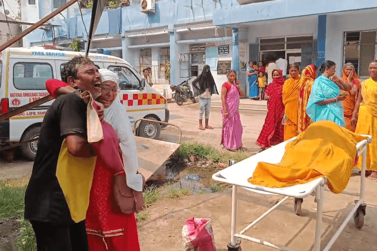 नवादा के पकरीबरावां CHC में महिला डॉक्टर न होने का खामियाजा, नवजात समेत गर्भवती की मौत