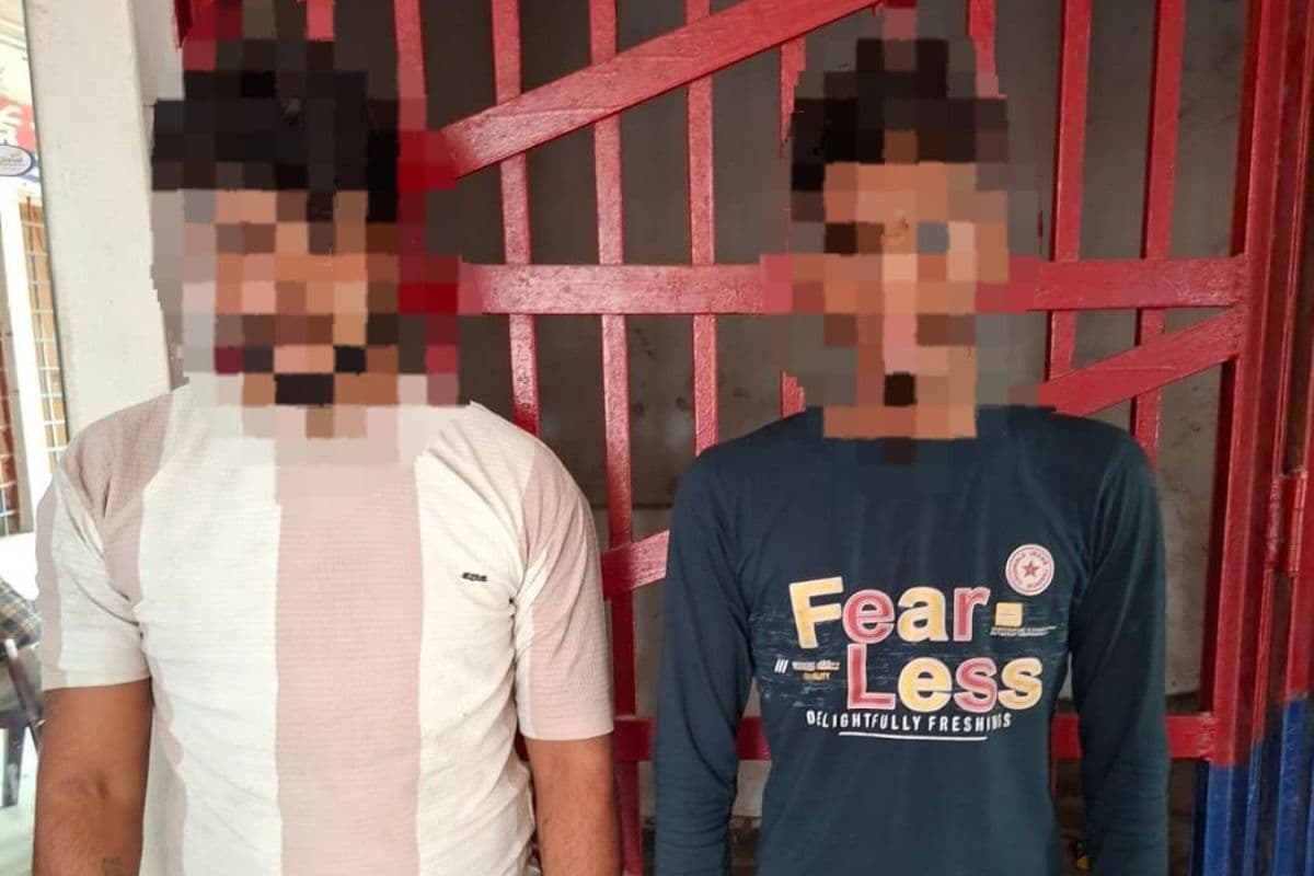 सीवान: बड़हरिया में पुलिस की कार्रवाई, ट्रक से 30 मवेशी बरामद, यूपी के दो तस्कर गिरफ्तार
