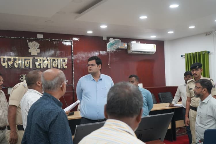 जनता दरबार में 39 लोगों ने रखी अपनी शिकायतें, जिलाधिकारी ने समयबद्ध निष्पादन के दिए निर्देश